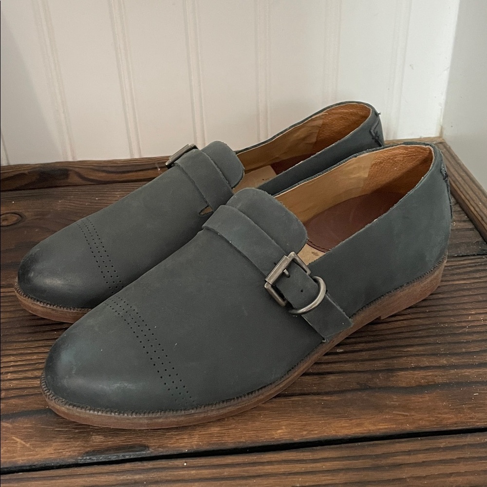 New OluKai Haili Leather Loafer - Picture 3 of 7